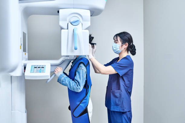 Best Emergency Dental Services for Seniors in Hayward, CA